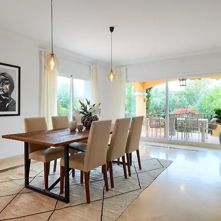 Apartment Townhouse With Magical Rooftop Marbella